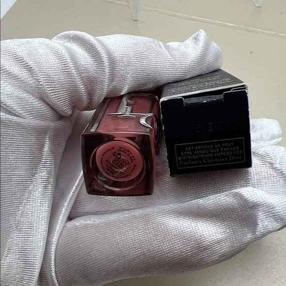 DIOR Lip Addict Lip Maximizer Gloss Dior in 012 Rosewood NIB $42 Retail - Picture 10 of 11